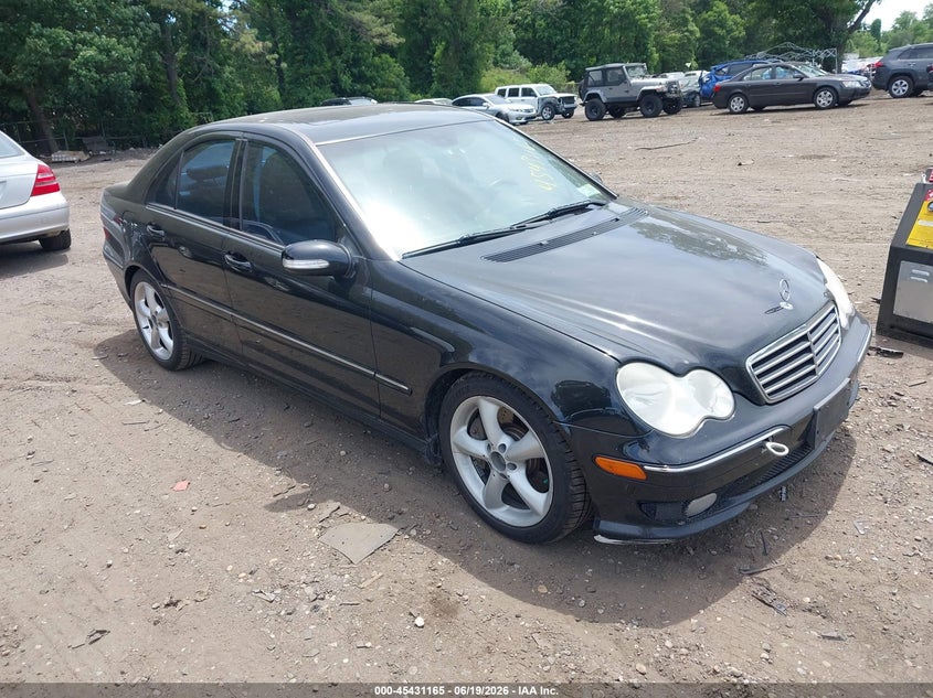 2005 Mercedes-benz C class VIN WDBRF40J75F610972 IAAI salvage auction — NORMAL WEAR, Clear (New York), sold $500 on 2026-07-28 (photo 1)