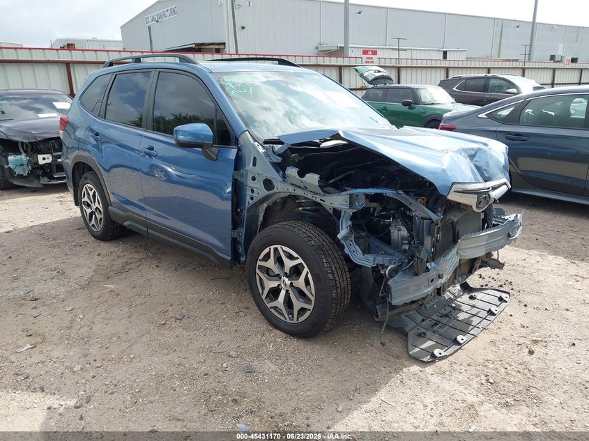 2021 Subaru Forester VIN JF2SKAJC7MH527771 IAAI salvage auction — FRONT END, Original (Texas), sold $3,250 on 2026-07-23 (photo 1)