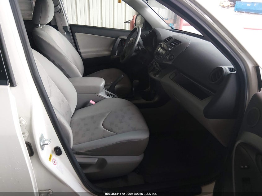 2010 Toyota Rav4 VIN JTMBF4DV0A5018166 IAAI salvage auction — NORMAL WEAR, Clear (Illinois), sold $1,850 on 2026-07-27 (photo 5)