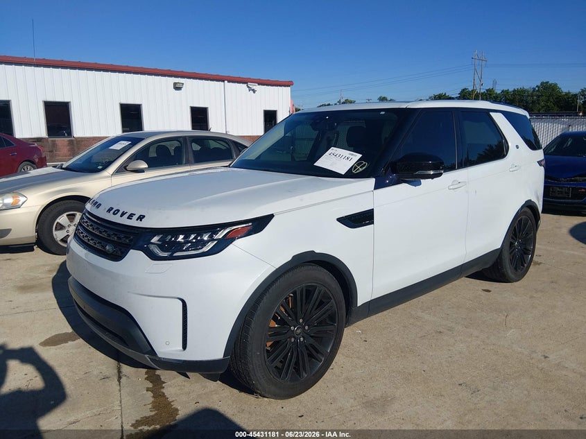 2017 Land rover Discovery VIN SALRRBBV1HA041317 IAAI salvage auction — NORMAL WEAR, Clear (Illinois), sold $1,750 on 2026-07-28 (photo 2)