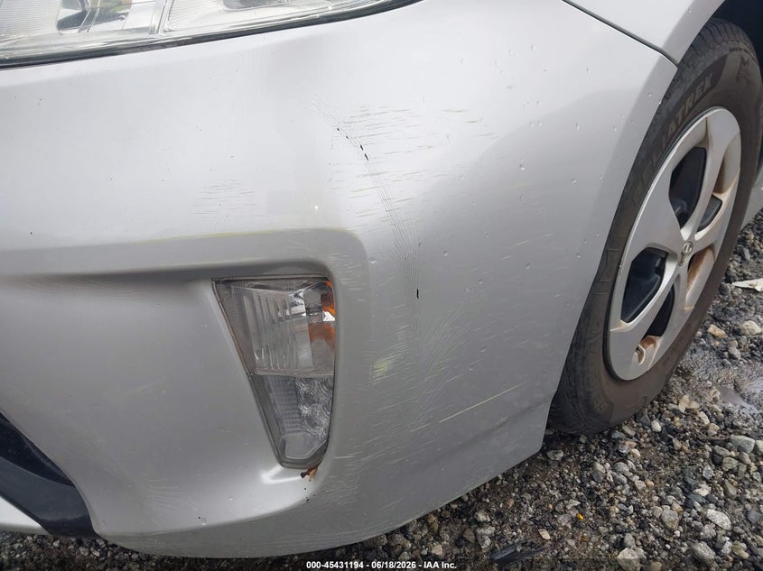 2013 Toyota Prius VIN JTDKN3DU0D5578648 IAAI salvage auction — NORMAL WEAR, Clear (Georgia), sold $1,850 on 2026-07-17 (photo 6)