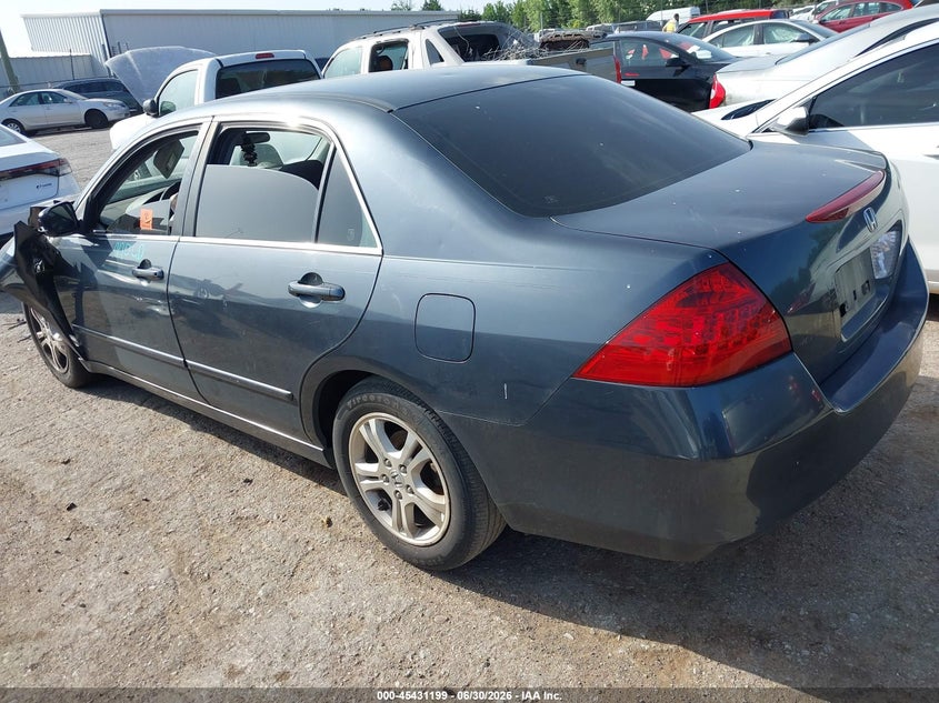 2007 Honda Accord VIN JHMCM56387C018365 IAAI salvage auction — FRONT END, Salvage (Oklahoma), sold $200 on 2026-07-29 (photo 3)