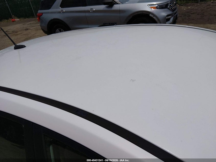 2014 Hyundai Elantra VIN KMHD35LH2EU208349 IAAI salvage auction — NORMAL WEAR, Clear (Kansas), sold $900 on 2026-07-10 (photo 6)