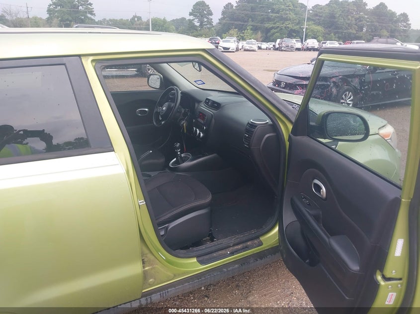2015 Kia Soul VIN KNDJN2A21F7795951 IAAI salvage auction — REAR END, Salvage (Texas), sold $725 on 2026-07-09 (photo 5)