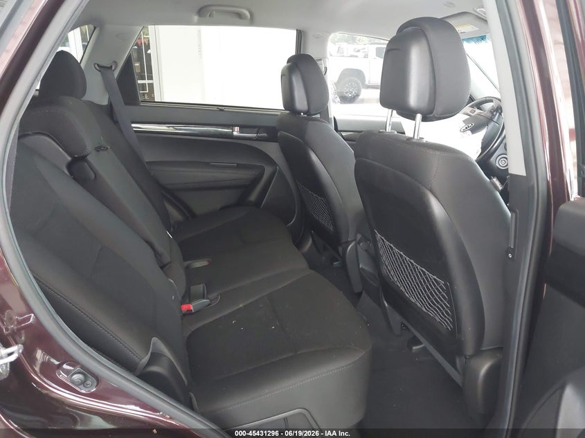 2014 Kia Sorento VIN 5XYKT3A60EG539515 IAAI salvage auction — SIDE, Rebuildable (Florida), sold $1,300 on 2026-07-10 (photo 8)