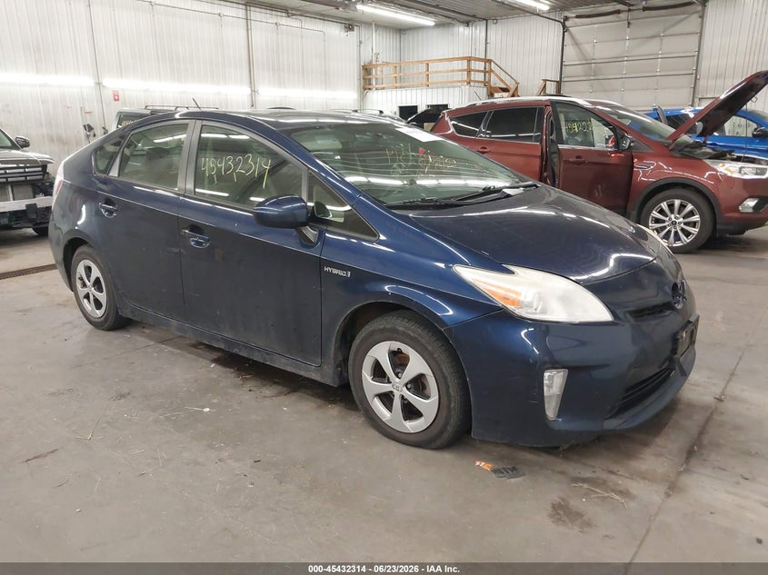 2013 Toyota Prius VIN JTDKN3DU5D1634784 IAAI salvage auction — NORMAL WEAR, Clear (Minnesota), sold $800 on 2026-07-28 (photo 1)
