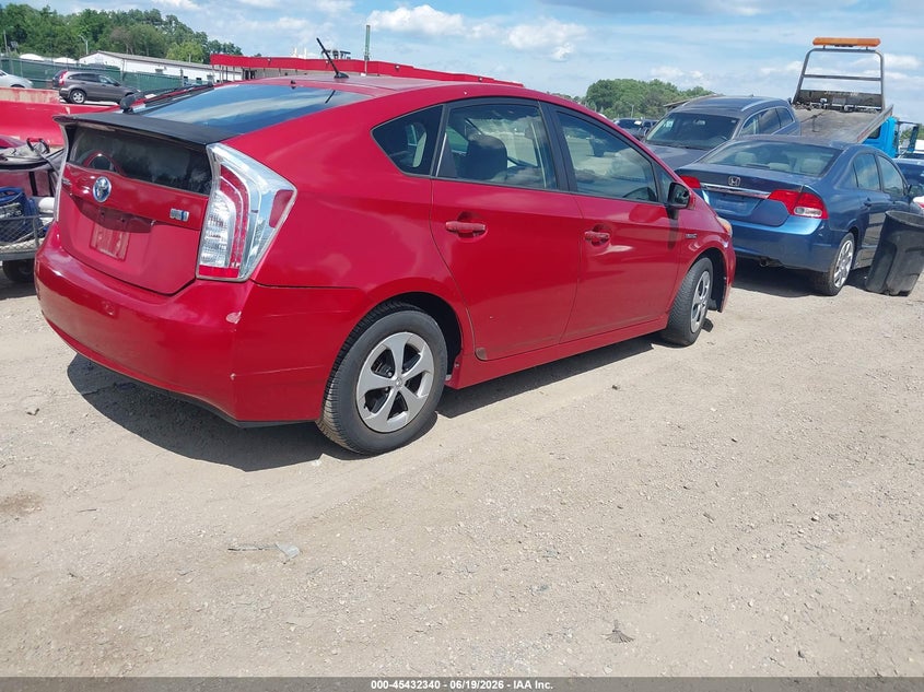 2012 Toyota Prius VIN JTDKN3DU4C1520712 IAAI salvage auction — NORMAL WEAR, Clear (Maryland), sold $1,900 on 2026-07-16 (photo 4)