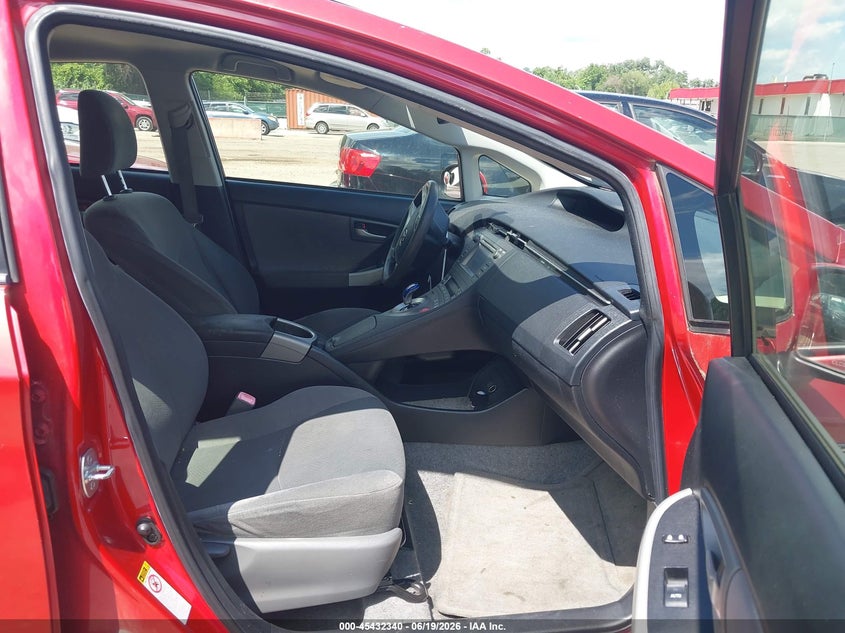 2012 Toyota Prius VIN JTDKN3DU4C1520712 IAAI salvage auction — NORMAL WEAR, Clear (Maryland), sold $1,900 on 2026-07-16 (photo 5)