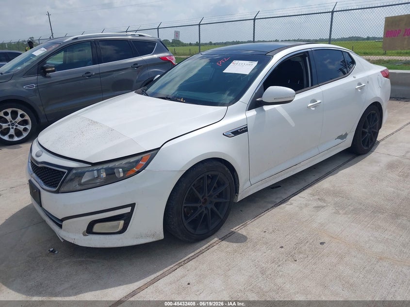 2015 Kia Optima VIN 5XXGR4A67FG372022 IAAI salvage auction — NORMAL WEAR, Original (Texas), sold $1,000 on 2026-07-17 (photo 2)