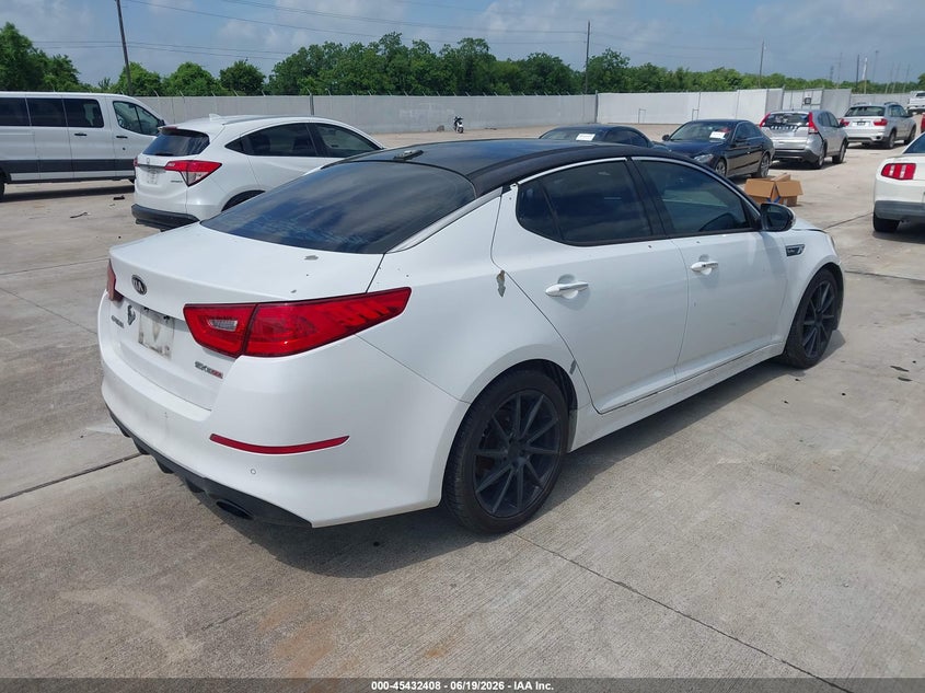 2015 Kia Optima VIN 5XXGR4A67FG372022 IAAI salvage auction — NORMAL WEAR, Original (Texas), sold $1,000 on 2026-07-17 (photo 4)