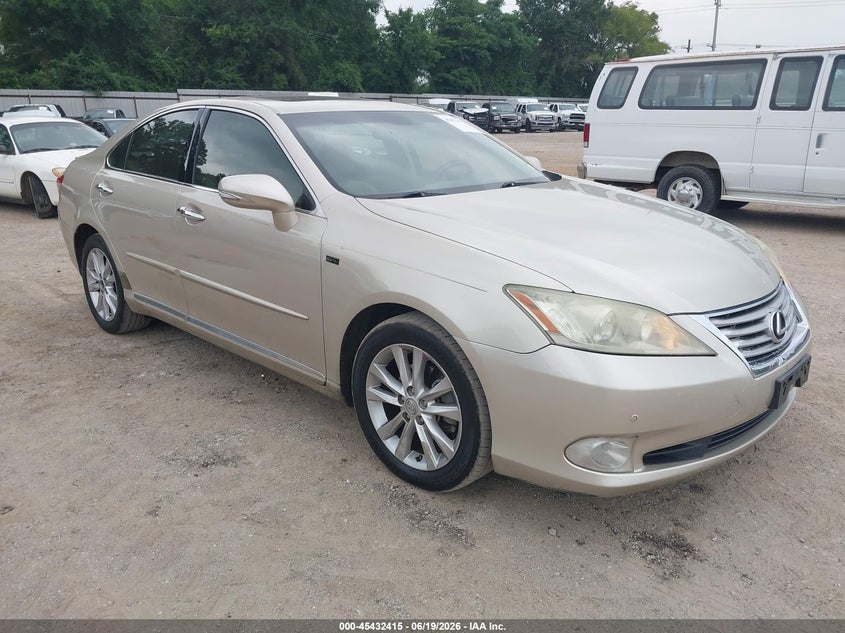 2011 Lexus Es 350 VIN JTHBK1EG3B2423420 IAAI salvage auction — REAR END, Salvage (Texas), sold $25 on 2026-07-23 (photo 1)