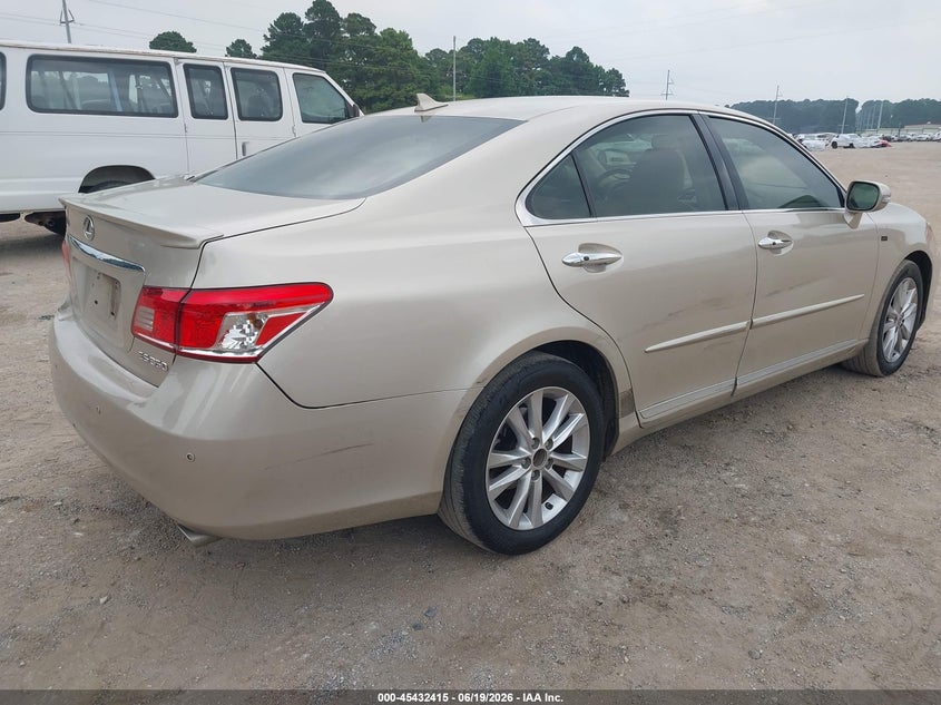 2011 Lexus Es 350 VIN JTHBK1EG3B2423420 IAAI salvage auction — REAR END, Salvage (Texas), sold $25 on 2026-07-23 (photo 4)