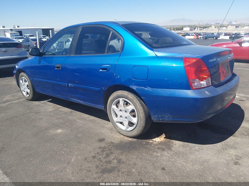 2004 Hyundai Elantra VIN KMHDN46D24U874218 IAAI salvage auction — RIGHT FRONT, Salvage (Utah), sold $300 on 2026-07-24 (photo 3)