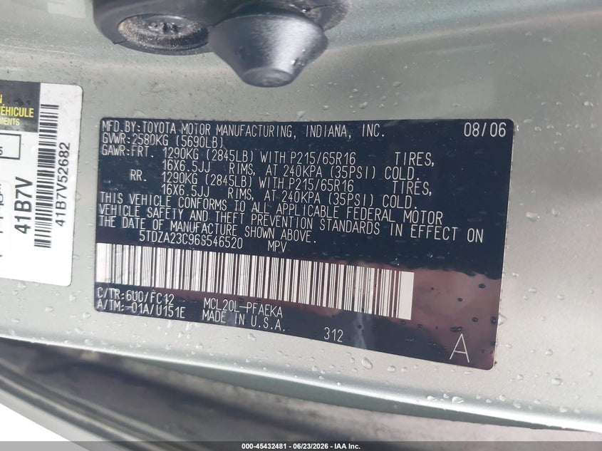 2006 Toyota Sienna VIN 5TDZA23C96S546520 IAAI salvage auction — REAR END, Clear (Virginia), sold $675 on 2026-07-21 (photo 9)