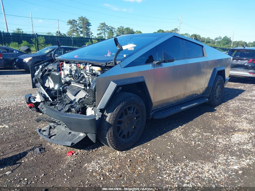 2025 Tesla Cybertruck VIN 7G2CEHED5SA071427 IAAI salvage auction — FRONT END, Salvage Title, sold $20,100 on 2026-07-23 (photo 2)