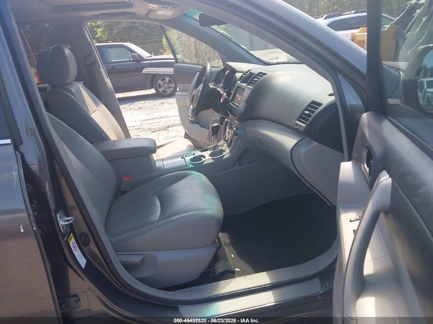 2012 Toyota Highlander VIN 5TDZK3EH8CS080988 IAAI salvage auction — FRONT END, Salvage (South Carolina), sold $1,250 on 2026-07-28 (photo 5)