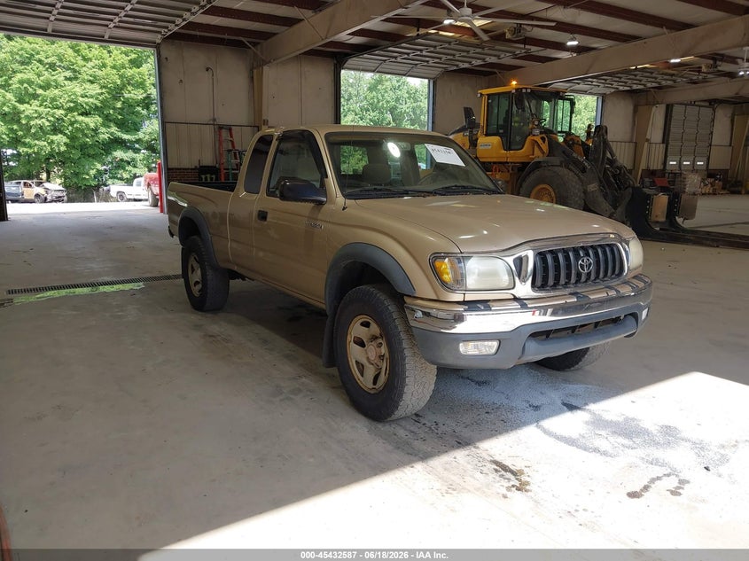 2003 Toyota Tacoma VIN 5TEWM72N03Z277803 IAAI salvage auction — FRAME DAMAGE, Clear (North Carolina), sold $3,550 on 2026-07-16 (photo 1)