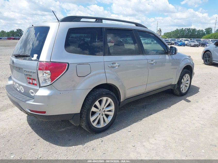 2012 Subaru Forester VIN JF2SHBCC4CH454097 IAAI salvage auction — NORMAL WEAR, Original (Ohio), sold $350 on 2026-07-29 (photo 4)