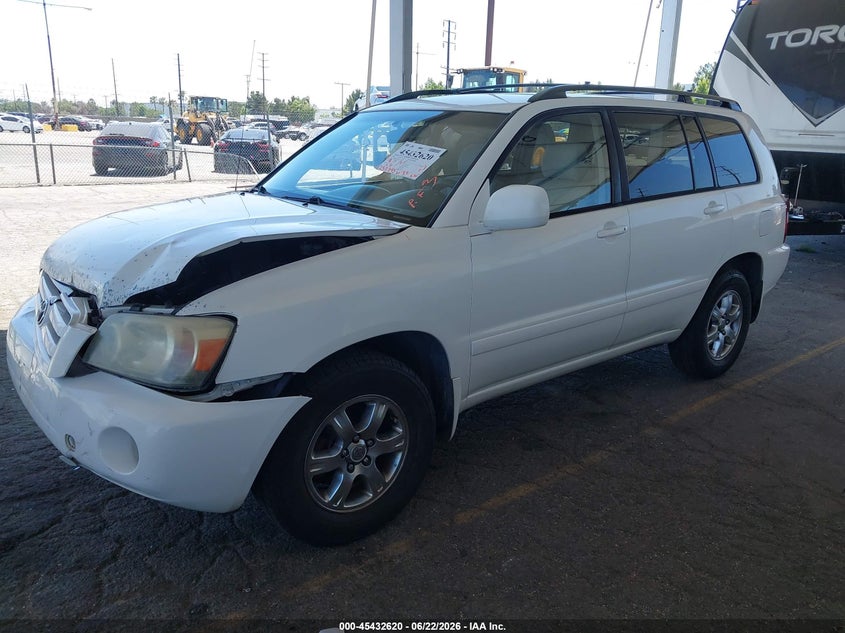 2006 Toyota Highlander VIN JTEGP21A860112739 IAAI salvage auction — FRONT END, Salvage (California), sold $825 on 2026-07-07 (photo 2)