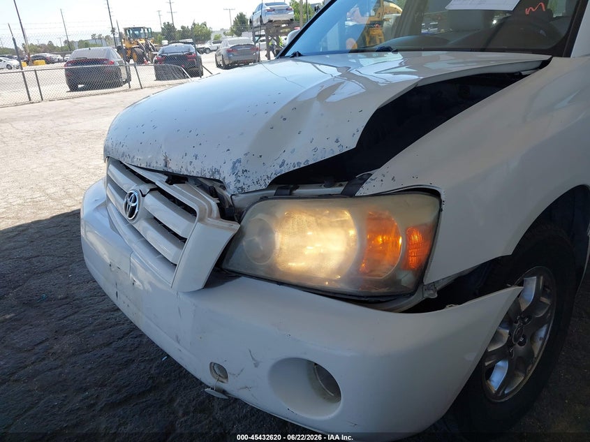 2006 Toyota Highlander VIN JTEGP21A860112739 IAAI salvage auction — FRONT END, Salvage (California), sold $825 on 2026-07-07 (photo 6)