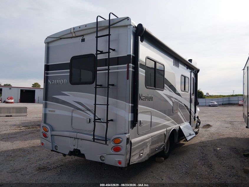 2017 Mercedes-benz VIN WDAPF4CCXH9709703 IAAI salvage auction — RIGHT SIDE, Salvage (Nebraska), sold $15,200 on 2026-09-24 (photo 4)