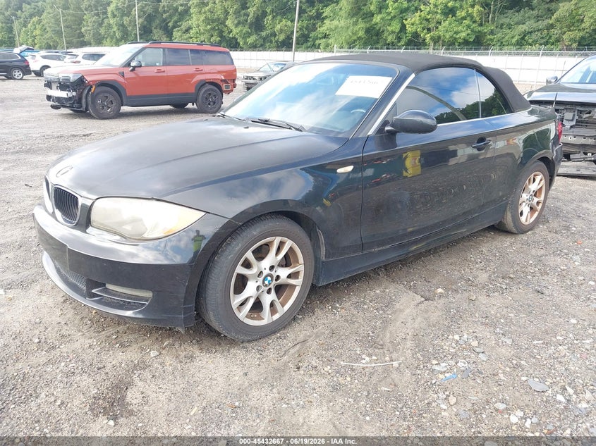 2008 BMW 1er VIN WBAUL73598VE89280 IAAI salvage auction — REAR END, Salvage (Georgia), sold $125 on 2026-07-23 (photo 2)