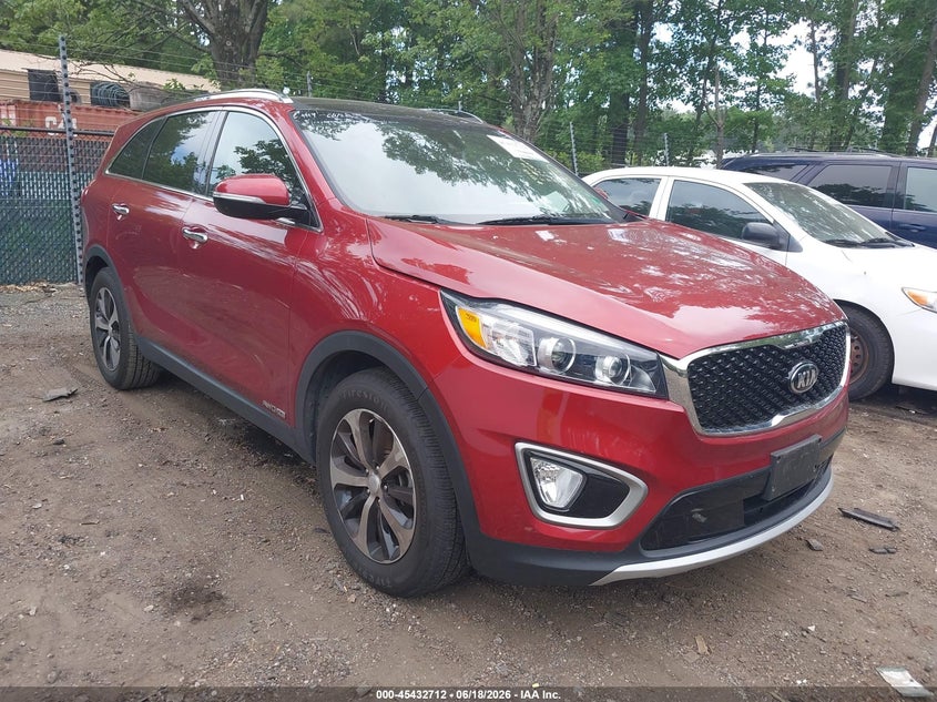 2017 Kia Sorento VIN 5XYPHDA59HG233616 IAAI salvage auction — NORMAL WEAR, Clear (Virginia), sold $2,000 on 2026-07-30 (photo 1)