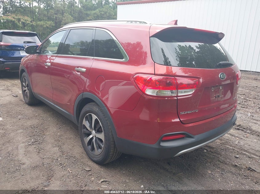 2017 Kia Sorento VIN 5XYPHDA59HG233616 IAAI salvage auction — NORMAL WEAR, Clear (Virginia), sold $2,000 on 2026-07-30 (photo 3)