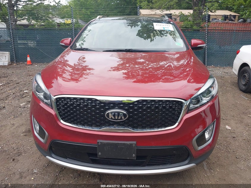 2017 Kia Sorento VIN 5XYPHDA59HG233616 IAAI salvage auction — NORMAL WEAR, Clear (Virginia), sold $2,000 on 2026-07-30 (photo 6)