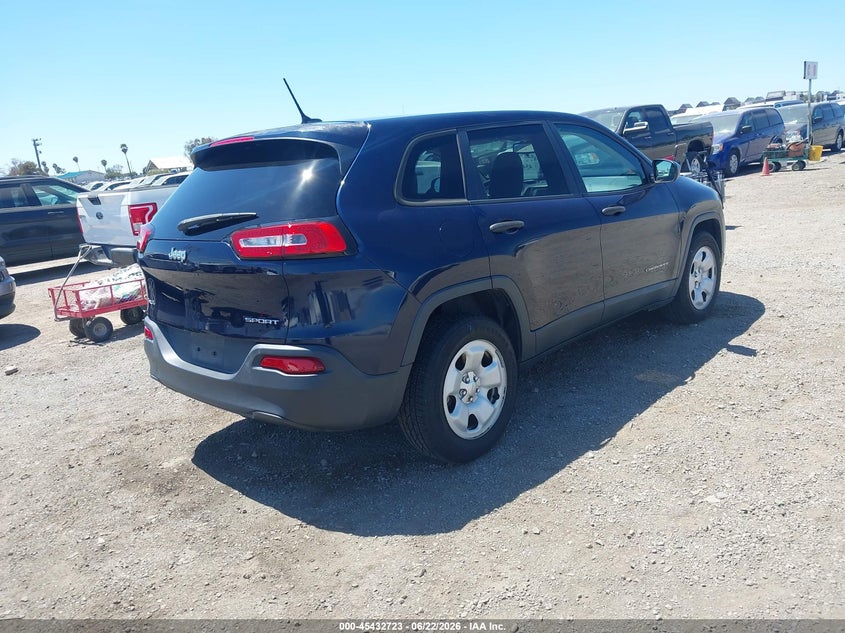 2016 Jeep Cherokee VIN 1C4PJMABXGW337382 IAAI salvage auction — NORMAL WEAR, SF97 (California), sold $3,050 on 2026-07-29 (photo 4)