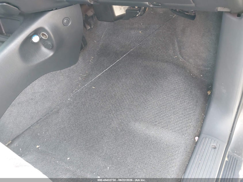 2004 Toyota Tundra VIN 5TBET38174S453877 IAAI salvage auction — FRONT END, Original (Texas), sold $1,600 on 2026-07-22 (photo 5)
