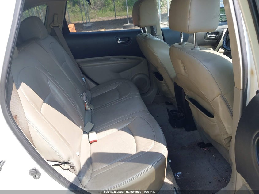 2011 Nissan Rogue VIN JN8AS5MV0BW259464 IAAI salvage auction — RIGHT FRONT, Salvage - Greater Than 75% (Maryland), sold $25 on 2026-07-21 (photo 8)