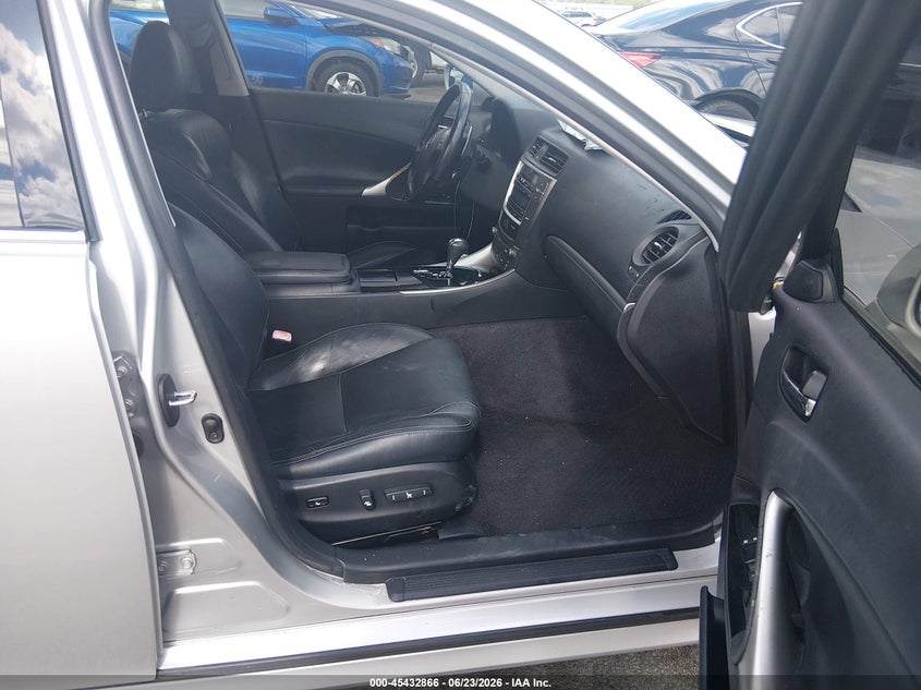 2011 Lexus Is 250 VIN JTHBF5C2XB5131216 IAAI salvage auction — LEFT SIDE, Salvage (South Carolina), sold $25 on 2026-07-29 (photo 5)