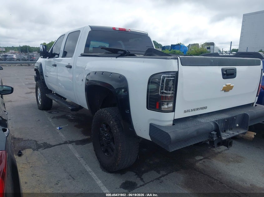 2013 Chevrolet Silverado VIN 1GC1KXCG3DF221353 IAAI salvage auction — UNKNOWN, Salvage Rebuilt (North Carolina), sold $1,875 on 2026-07-09 (photo 3)