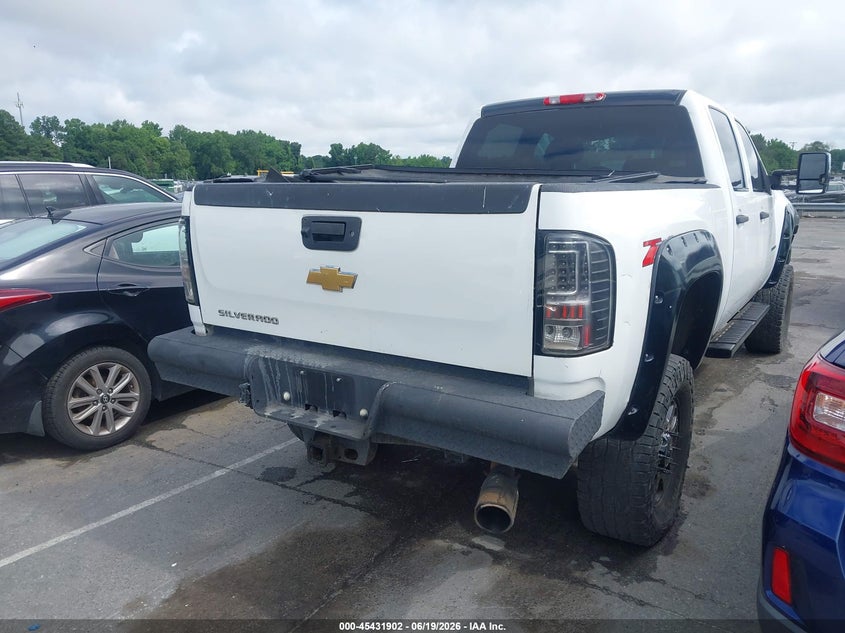 2013 Chevrolet Silverado VIN 1GC1KXCG3DF221353 IAAI salvage auction — UNKNOWN, Salvage Rebuilt (North Carolina), sold $1,875 on 2026-07-09 (photo 4)