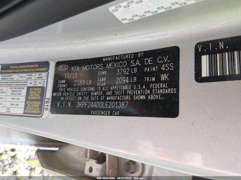 2020 Kia Forte VIN 3KPF24AD0LE201387 IAAI salvage auction — WATER/FLOOD, Salvage (Mississippi), sold $2,150 on 2026-07-29 (photo 9)