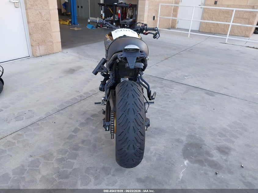 2024 Yamaha VIN JYARM42Y5RA001153 IAAI salvage auction — FRONT & REAR, Salvage Title, sold $950 on 2026-07-31 (photo 6)