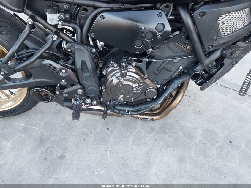 2024 Yamaha VIN JYARM42Y5RA001153 IAAI salvage auction — FRONT & REAR, Salvage Title, sold $950 on 2026-07-31 (photo 8)