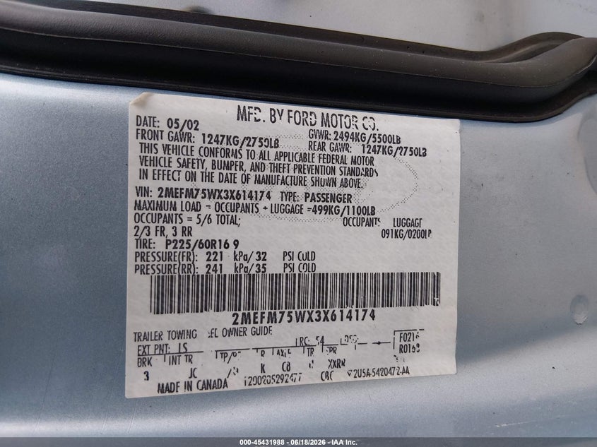 2003 Mercury Grand marquis VIN 2MEFM75WX3X614174 IAAI salvage auction — ENGINE BURN, Non-Repairable (California), sold $450 on 2026-07-09 (photo 9)