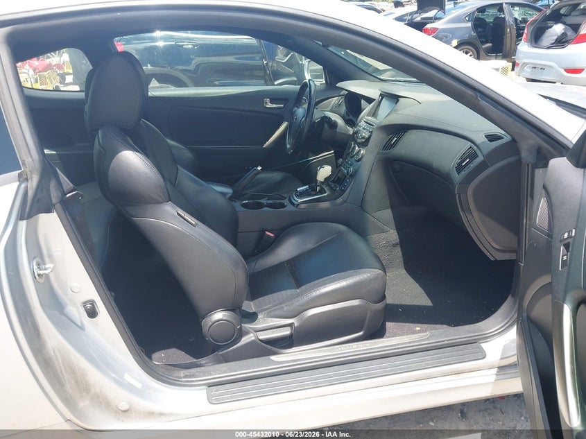 2013 Hyundai Genesis VIN KMHHU6KJ8DU086149 IAAI salvage auction — LEFT FRONT, Salvage (Georgia), sold $1,900 on 2026-07-29 (photo 5)