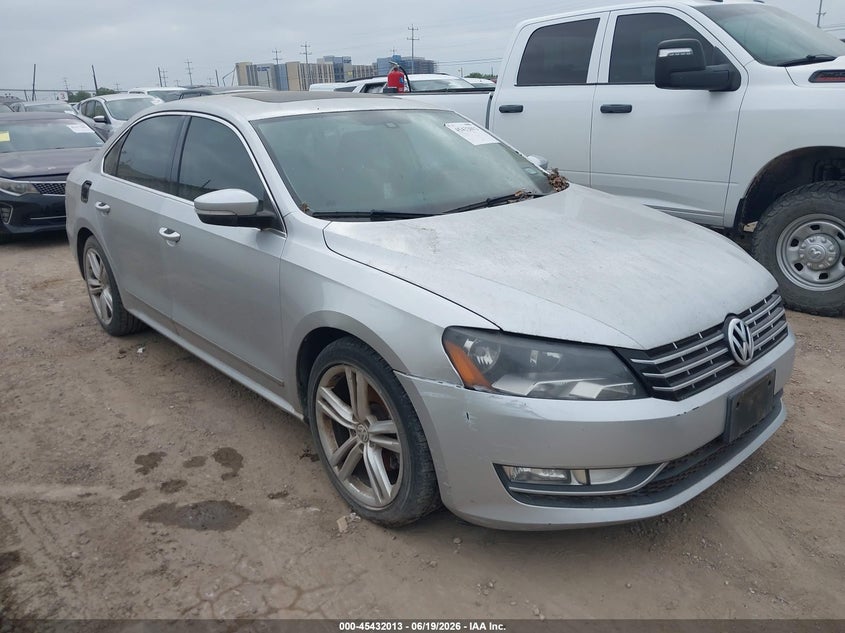 2014 Volkswagen Passat VIN 1VWCN7A33EC109460 IAAI salvage auction — NORMAL WEAR, Original (Texas), sold $2,450 on 2026-07-06 (photo 1)