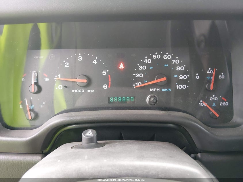 2002 Jeep Wrangler / VIN 1J4FA49S52P767396 IAAI salvage auction — NORMAL WEAR, Original (Ohio), sold $725 on 2026-07-18 (photo 7)
