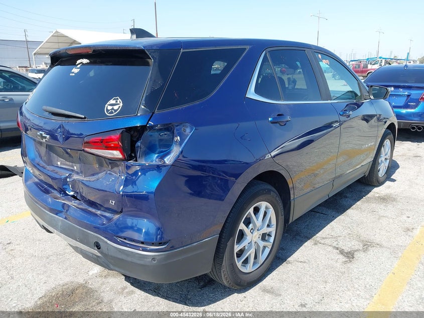 2022 Chevrolet Equinox VIN 3GNAXKEV3NL249443 IAAI salvage auction — FRONT & REAR, Salvage (California), sold $6,100 on 2026-08-03 (photo 4)