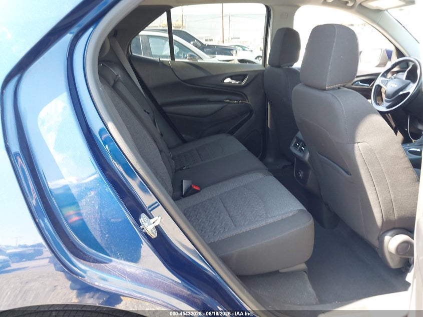 2022 Chevrolet Equinox VIN 3GNAXKEV3NL249443 IAAI salvage auction — FRONT & REAR, Salvage (California), sold $6,100 on 2026-08-03 (photo 8)