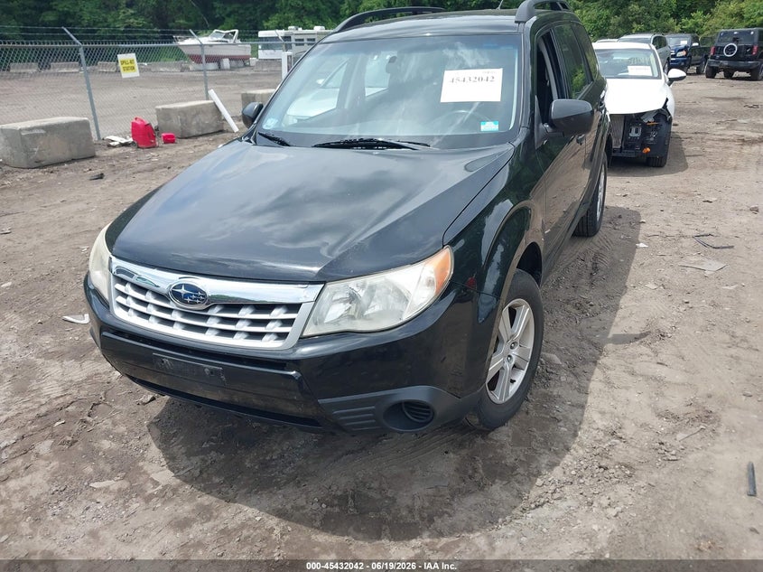 2012 Subaru Forester VIN JF2SHABC8CG430998 IAAI salvage auction — NORMAL WEAR, Clear (Massachusetts), sold $400 on 2026-07-21 (photo 2)