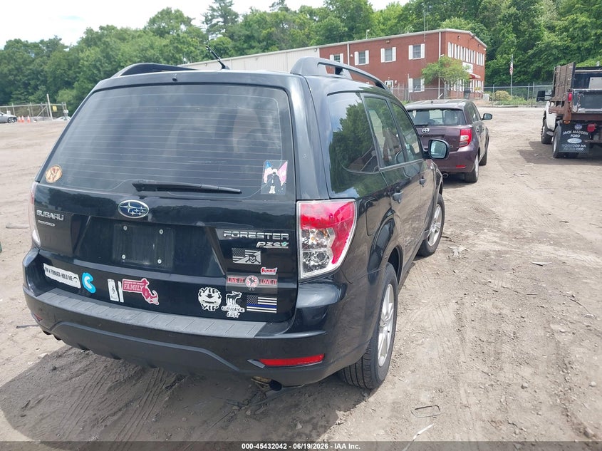 2012 Subaru Forester VIN JF2SHABC8CG430998 IAAI salvage auction — NORMAL WEAR, Clear (Massachusetts), sold $400 on 2026-07-21 (photo 4)