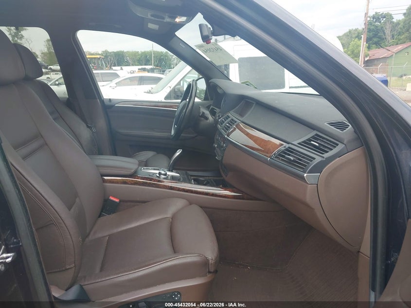 2009 BMW X5 VIN 5UXFF03559LJ97645 IAAI salvage auction — FRONT END, Salvage (Idaho), sold $850 on 2026-07-19 (photo 5)