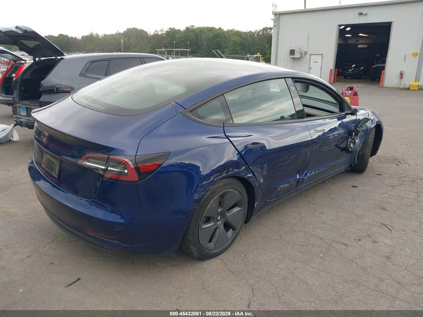 2023 Tesla Model 3 VIN 5YJ3E1EAXPF508512 IAAI salvage auction — LEFT & RIGHT, Salvage Title, sold $25 on 2026-07-21 (photo 4)