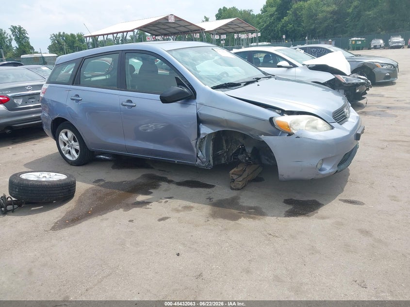 2007 Toyota Matrix VIN 2T1KR30E27C654557 IAAI salvage auction — RIGHT FRONT, Salvage - Greater Than 75% (Maryland), sold $775 on 2026-07-09 (photo 1)