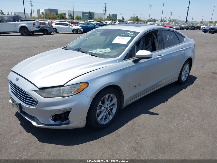 2019 Ford Fusion VIN 3FA6P0LU7KR135120 IAAI salvage auction — RIGHT SIDE, Salvage Certificate (California), sold $875 on 2026-07-31 (photo 2)